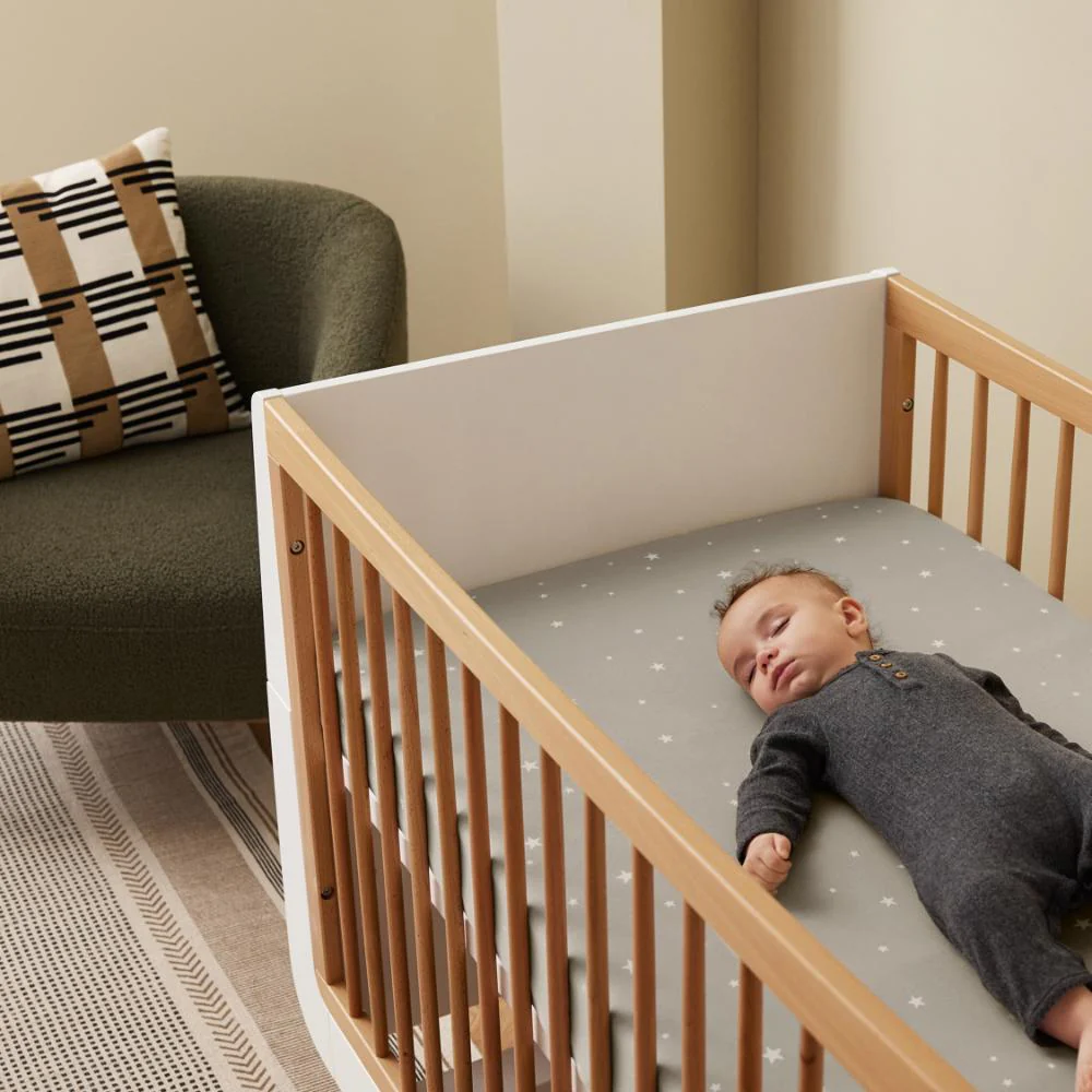 Cot & Cot Bed 2 Pack Fitted Sheet – Grey / Star - Image 3