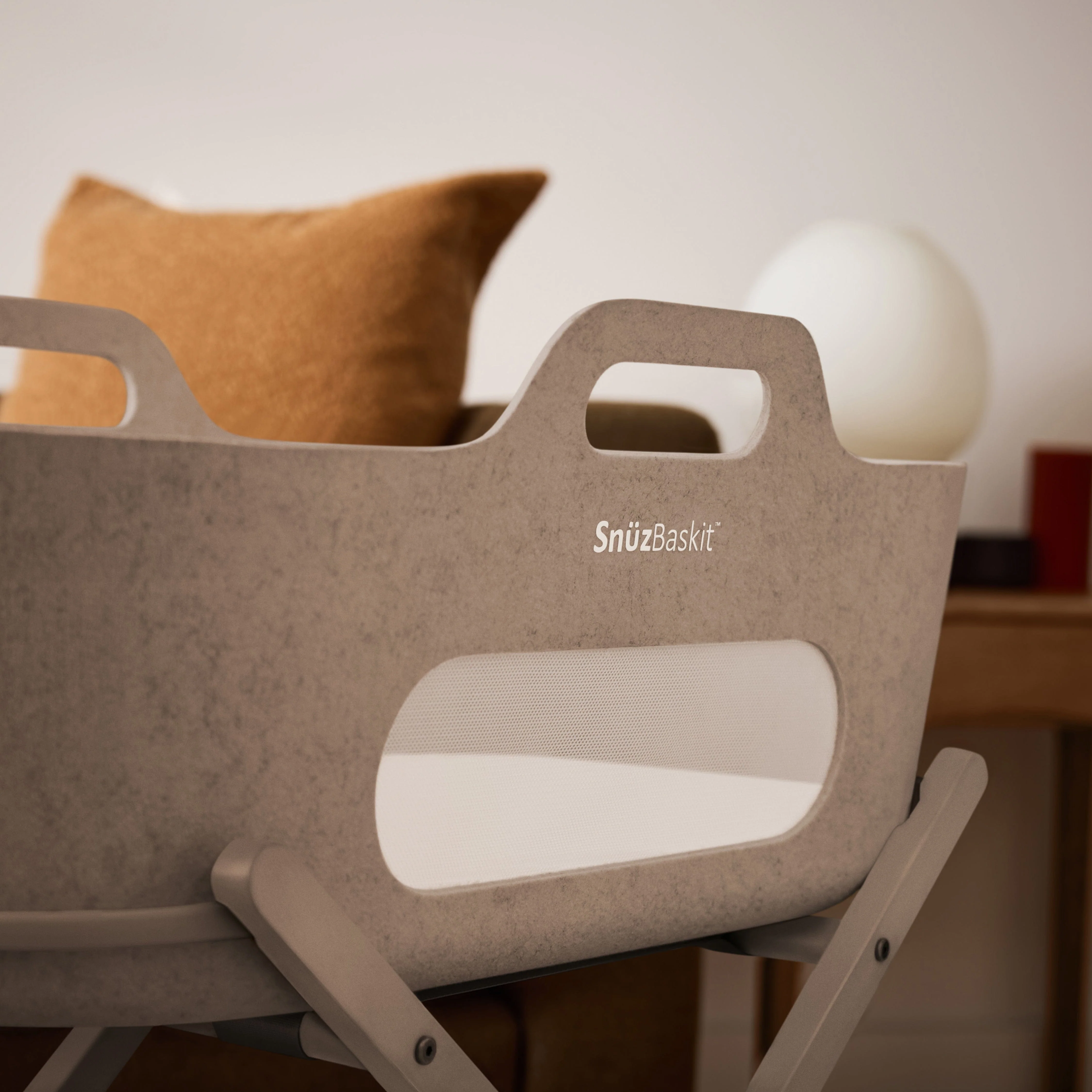 SnuzBaskit Mocha Moses Basket & Mocha Stand - Image 3