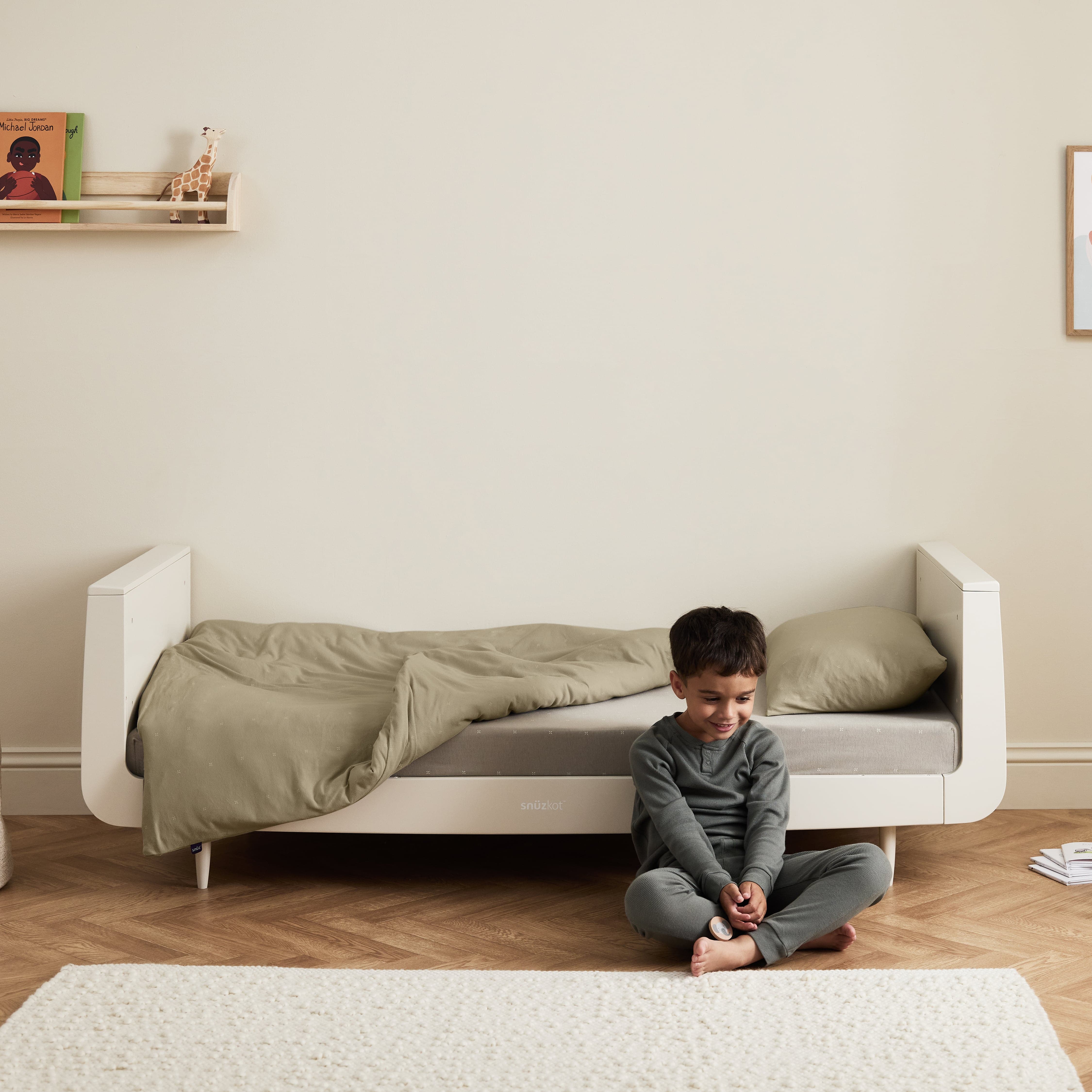 SnuzKot Skandi Cot Bed Cashmere - Image 8