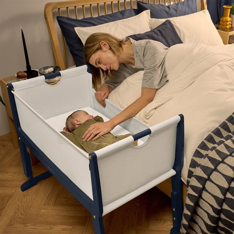 SnuzPod Studio Bedside Crib London - Image 6