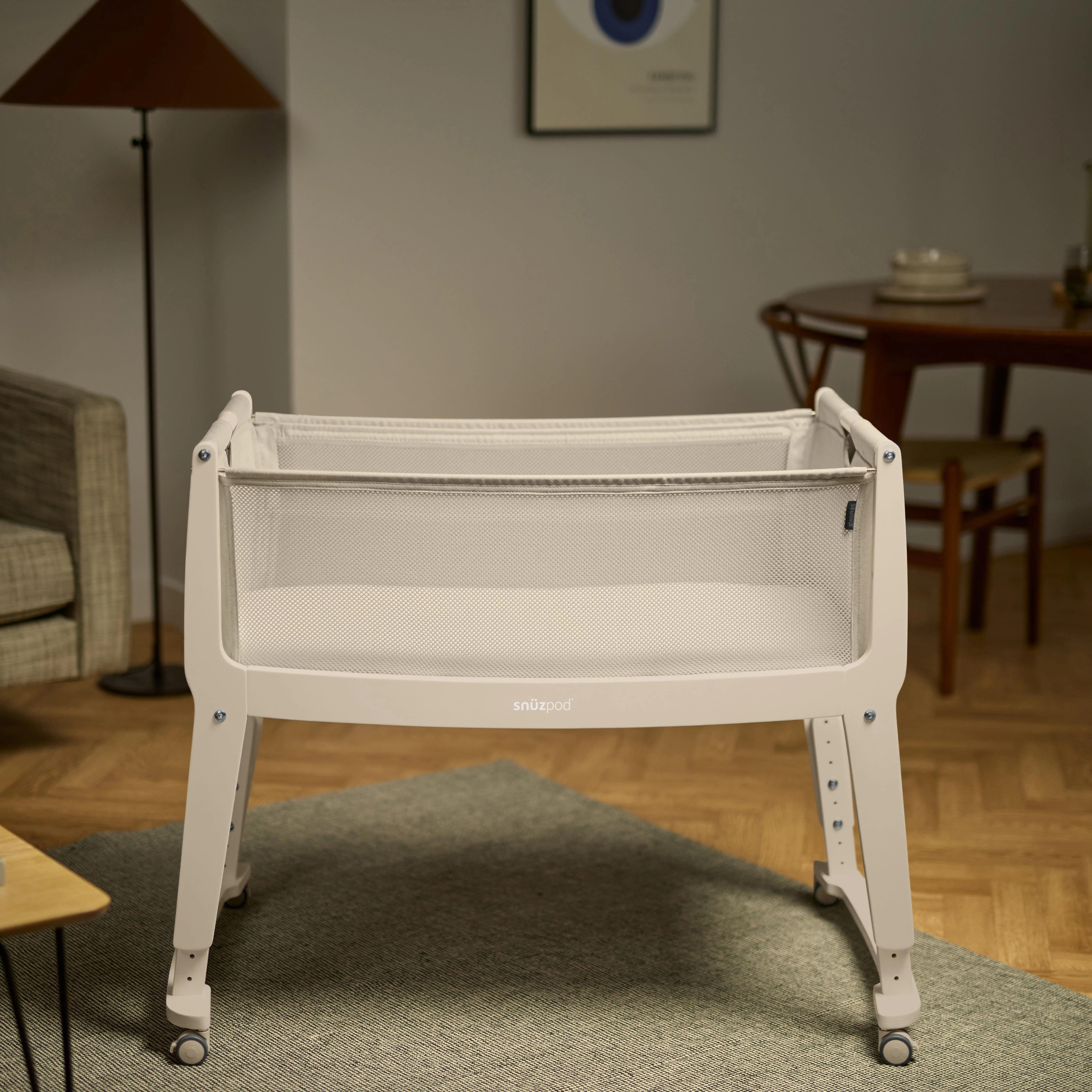 SnuzPod Studio Bedside Crib Vienna - Image 4