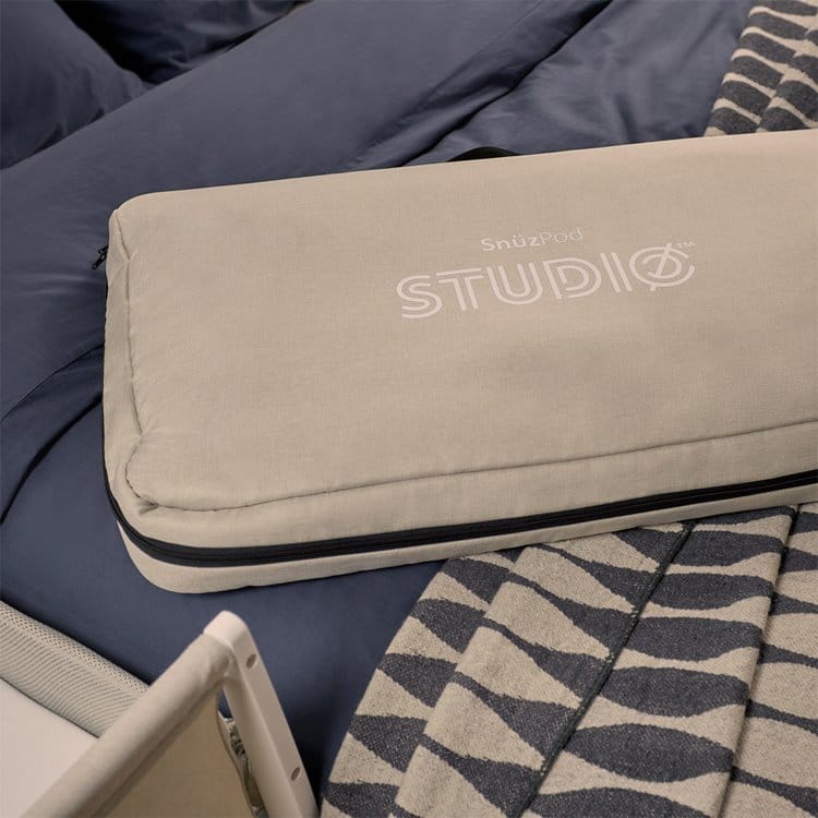 SnuzPod Studio Travel Bag - Image 4