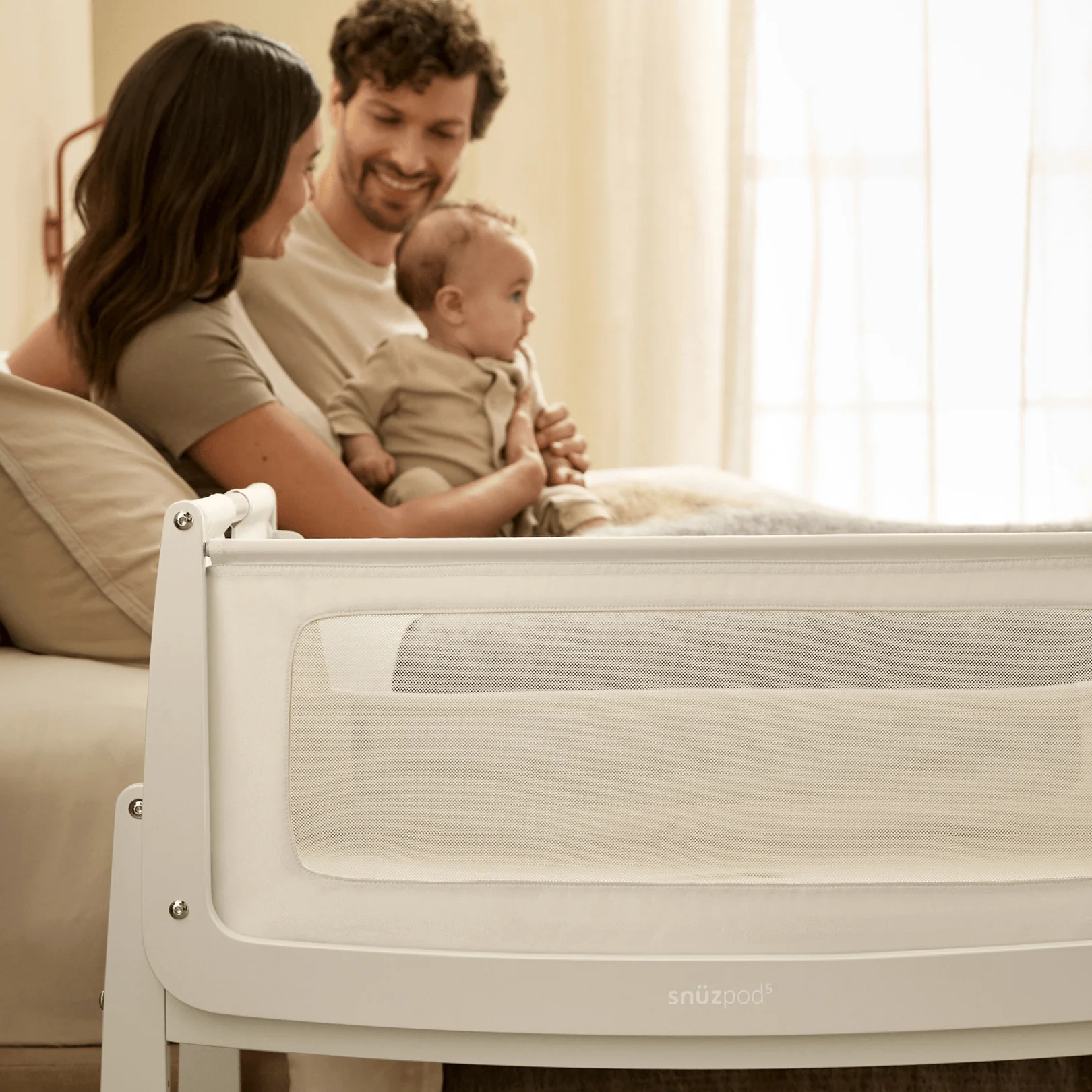 SnuzPod5 Bedside Crib Cashmere - Image 2