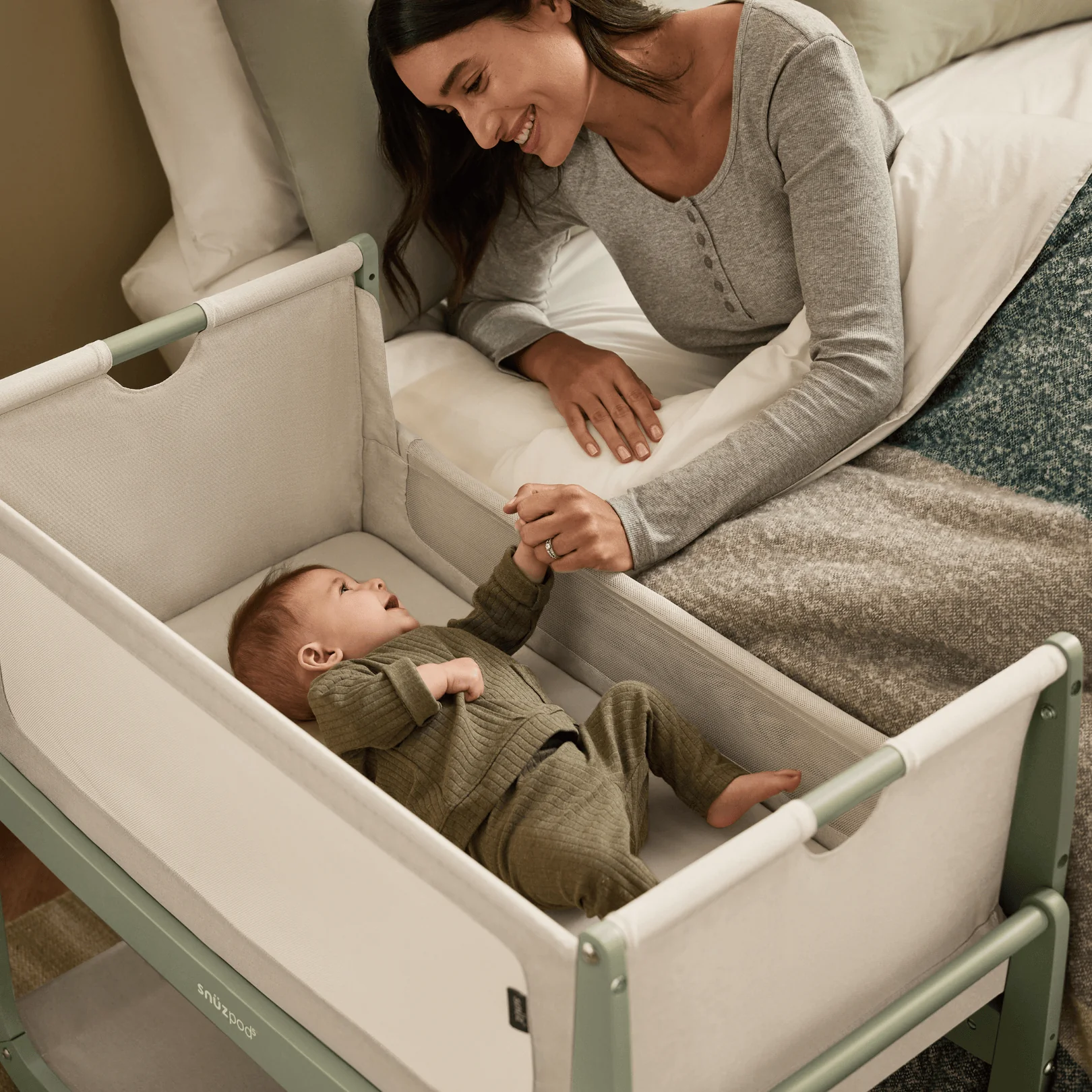 SnuzPod5 Bedside Crib Sage - Image 5